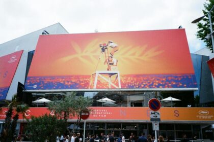 agence de spectacle Cannes, spectacle de luxe Cannes, artistes pour événement Cannes, musiciens Cannes, chanteurs Cannes, animation événement Cannes, show de prestige Cannes, performances artistiques Cannes, entertainment Cannes, événementiel de luxe Cannes